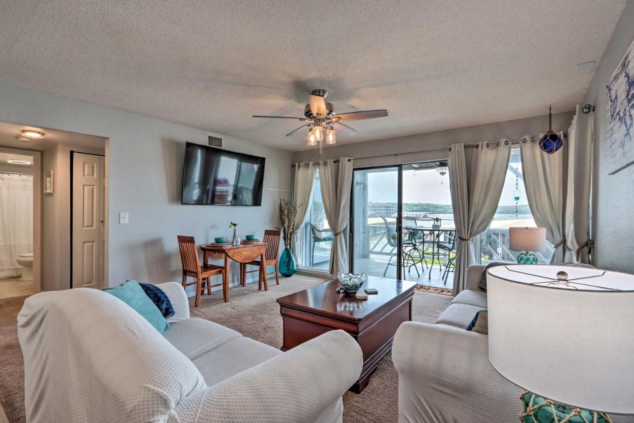 Osage Beach Condo With Pool Access And Lake Views Eksteriør billede